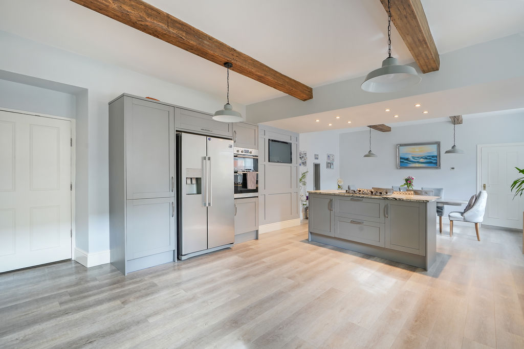 90 Southgate Eckington
